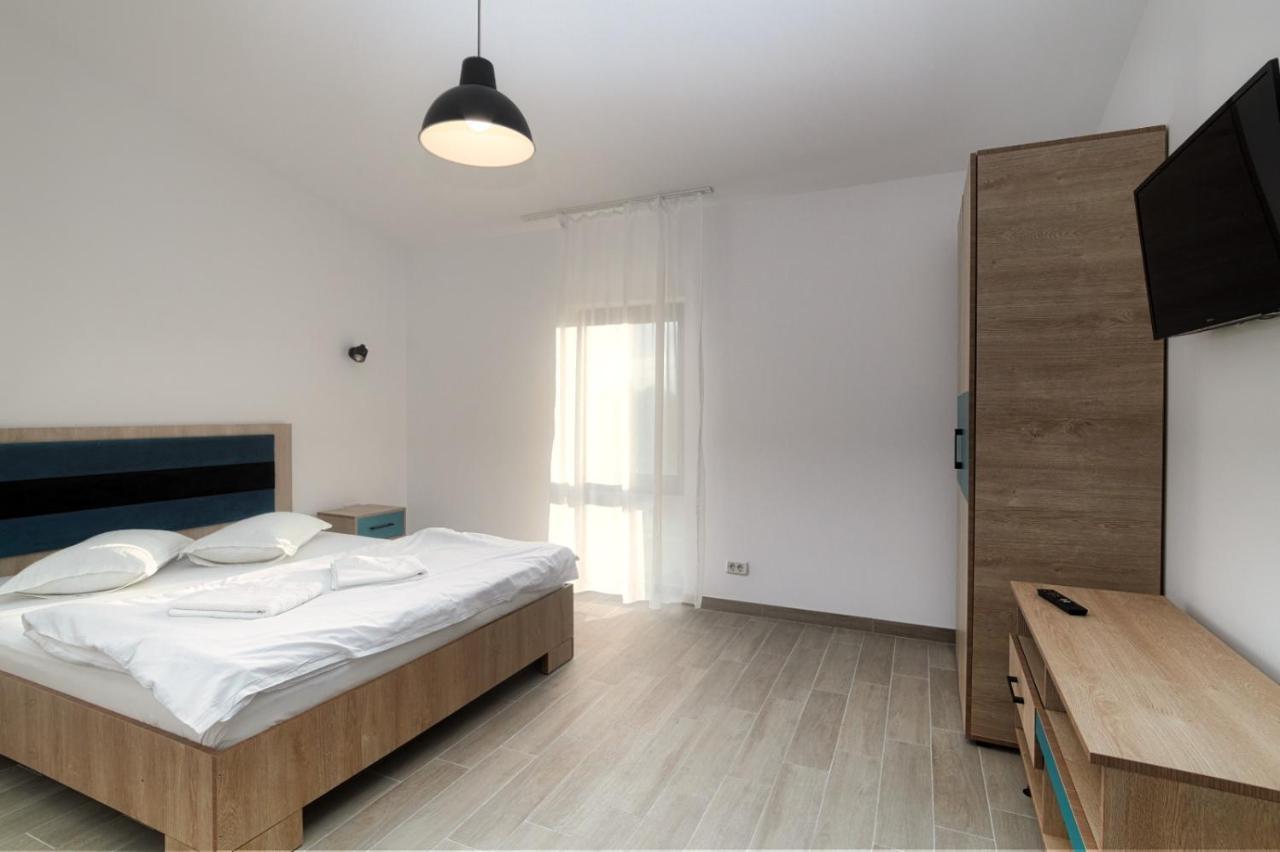 Hotel Cochet Κονστάντζα Εξωτερικό φωτογραφία